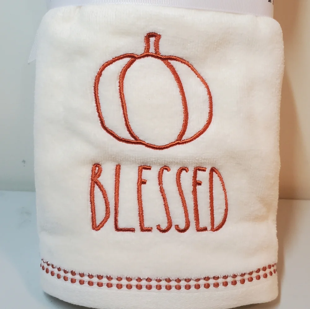 New Rae Dunn Blessed Pumpkin Set of Hand Towels